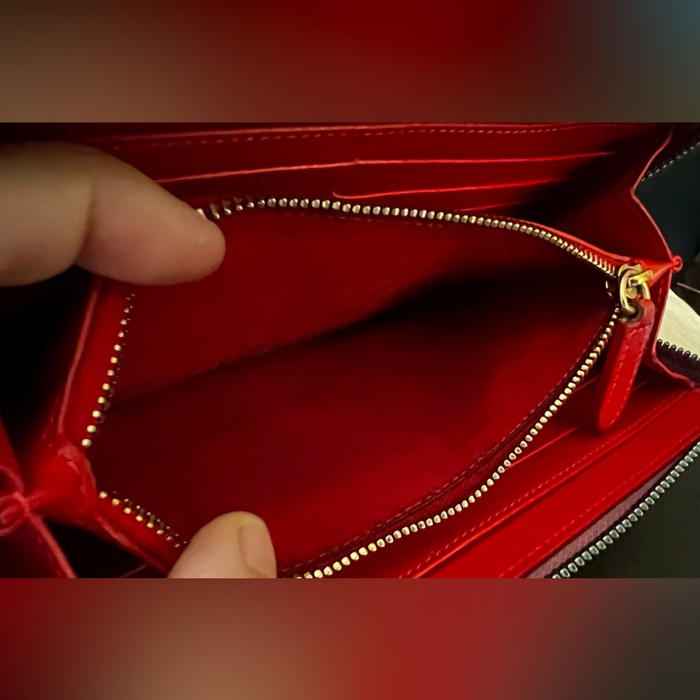 GUC Christian Louboutin Panneton Spike Long Zippy Wallet in Lilac color - Picture 12 of 12